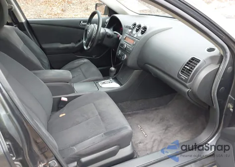 2010 Nissan Altima 2.5 S из США, поврежденный, VIN 1N4AL2AP5AN461210